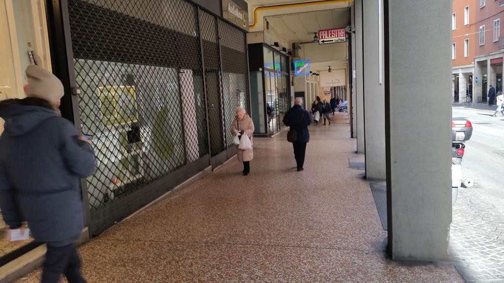 Residenza Ugo Bassi Διαμέρισμα Μπολόνια Δωμάτιο φωτογραφία